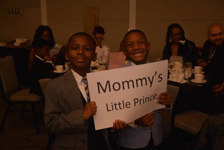 10-27-19-5th-Annual-Mother-&-Son-Gala-(16)