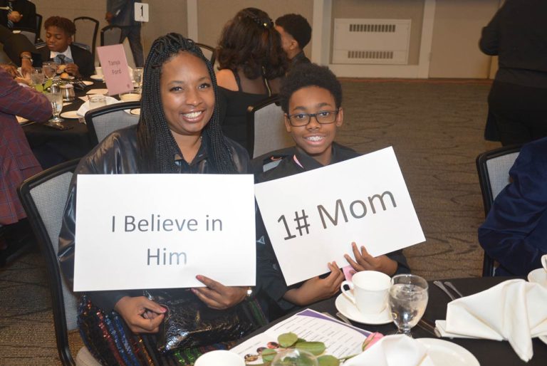 10-27-19-5th-Annual-Mother-&-Son-Gala-(89)